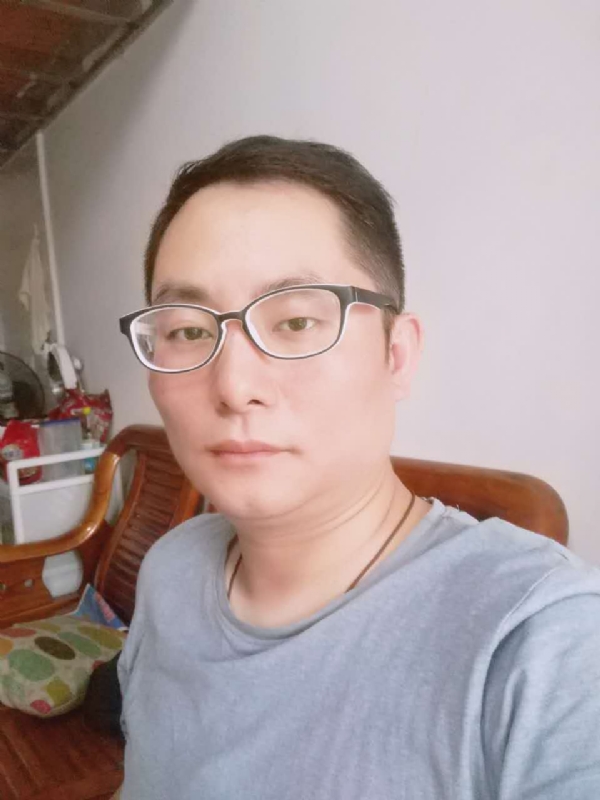 流星的尾巴的第一张照片--罗源相亲网