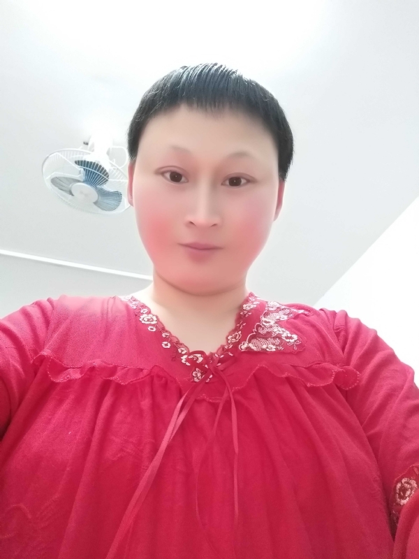 彩虹姐姐永不言弃的第一张照片--罗源相亲网