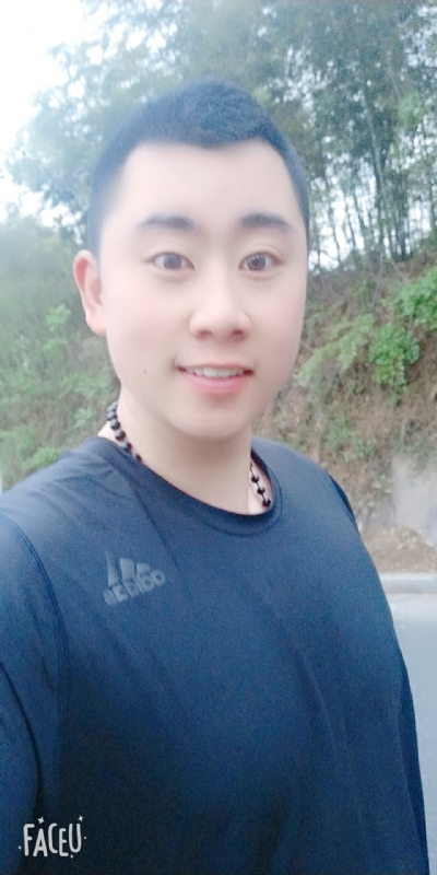 帅小伙的第一张照片--罗源相亲网