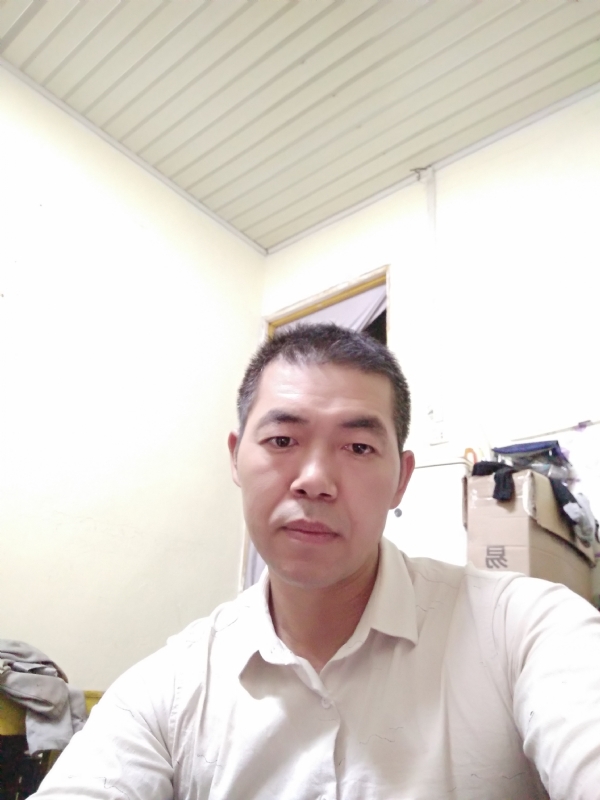 为伊消得人憔悴的第一张照片--罗源相亲网