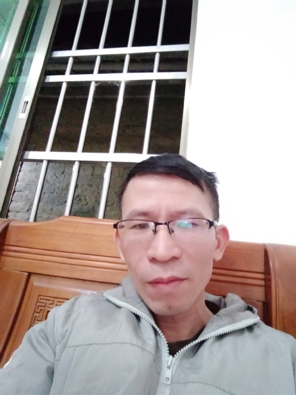 奋斗的第一张照片--罗源相亲网