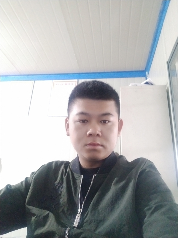 少校的第一张照片--罗源相亲网