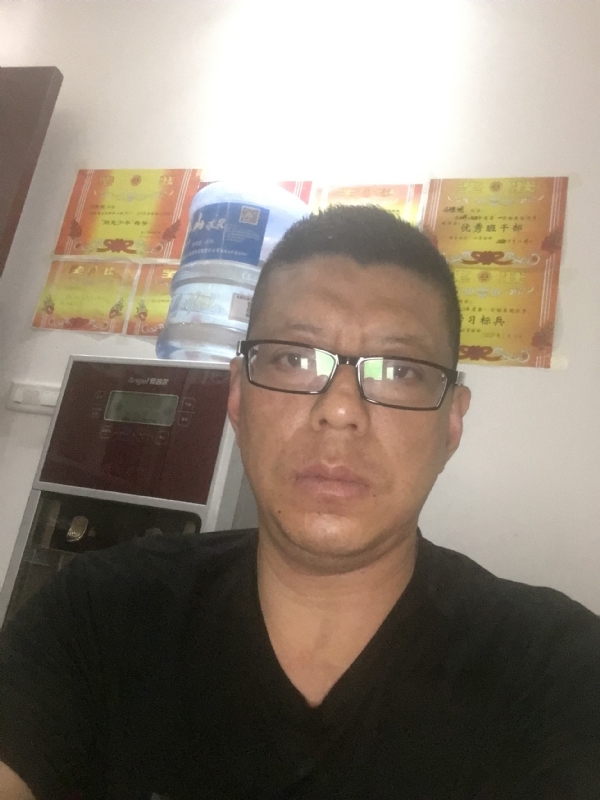 牵手的第一张照片--罗源相亲网