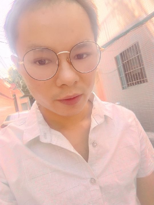 楠呐的第四张照片--罗源相亲网