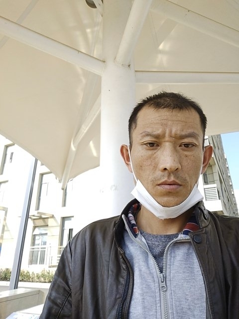 孤狼的第一张照片--罗源相亲网