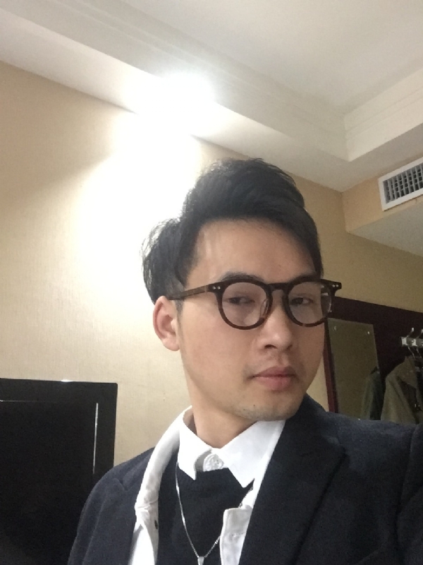 曾亮的第四张照片--罗源相亲网