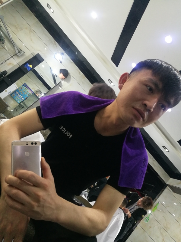未来可期的我的第四张照片--罗源相亲网
