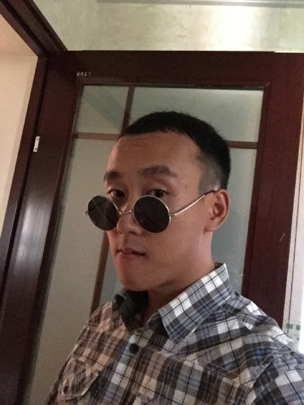 悲喜的第一张照片--罗源相亲网