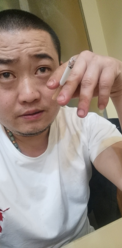 孤独的螃蟹的第一张照片--罗源相亲网