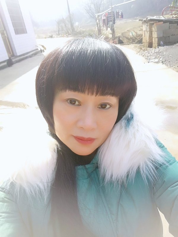金鱼儿的第一张照片--罗源相亲网