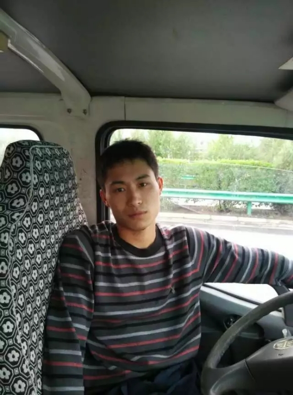 桦树林的第一张照片--罗源相亲网
