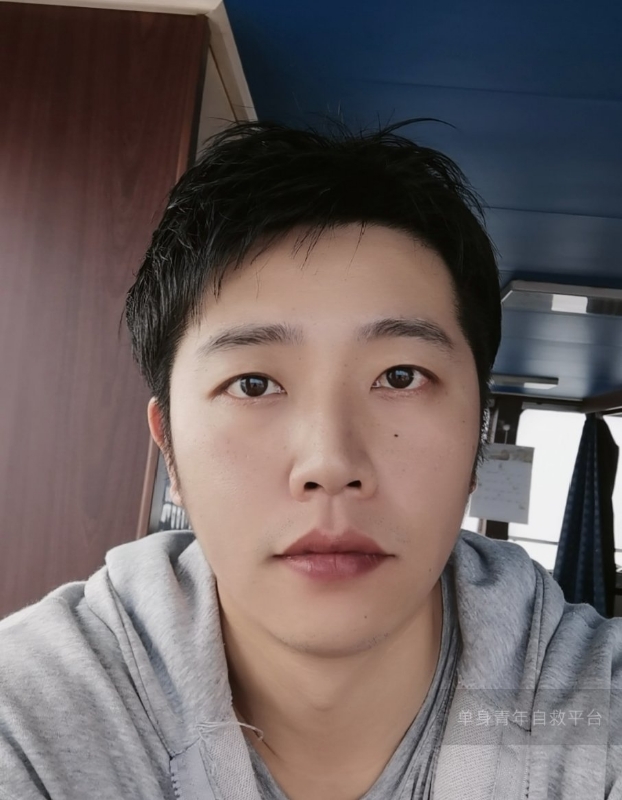 不太帅的男人的第二张照片--罗源相亲网