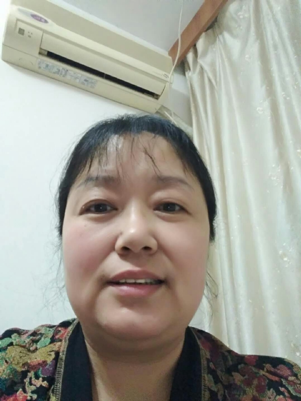 雨中漫步的第一张照片--罗源相亲网