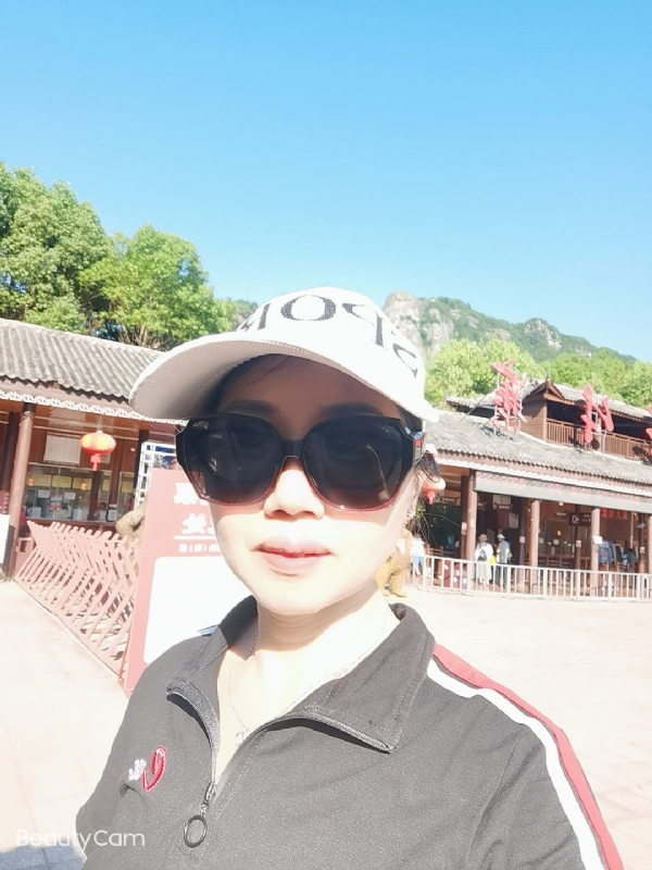 山百合的第一张照片--罗源相亲网