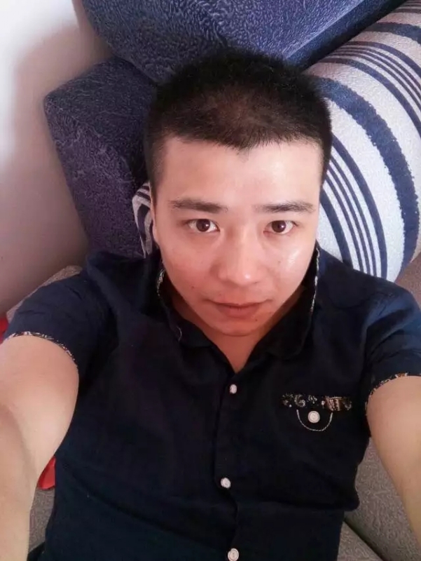 漫步的面包的第一张照片--罗源相亲网