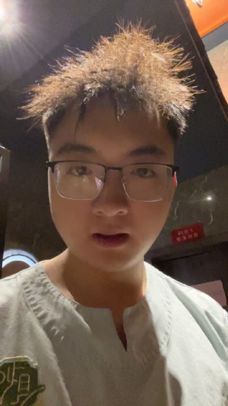 成熟稳重的男士的第一张照片--罗源相亲网